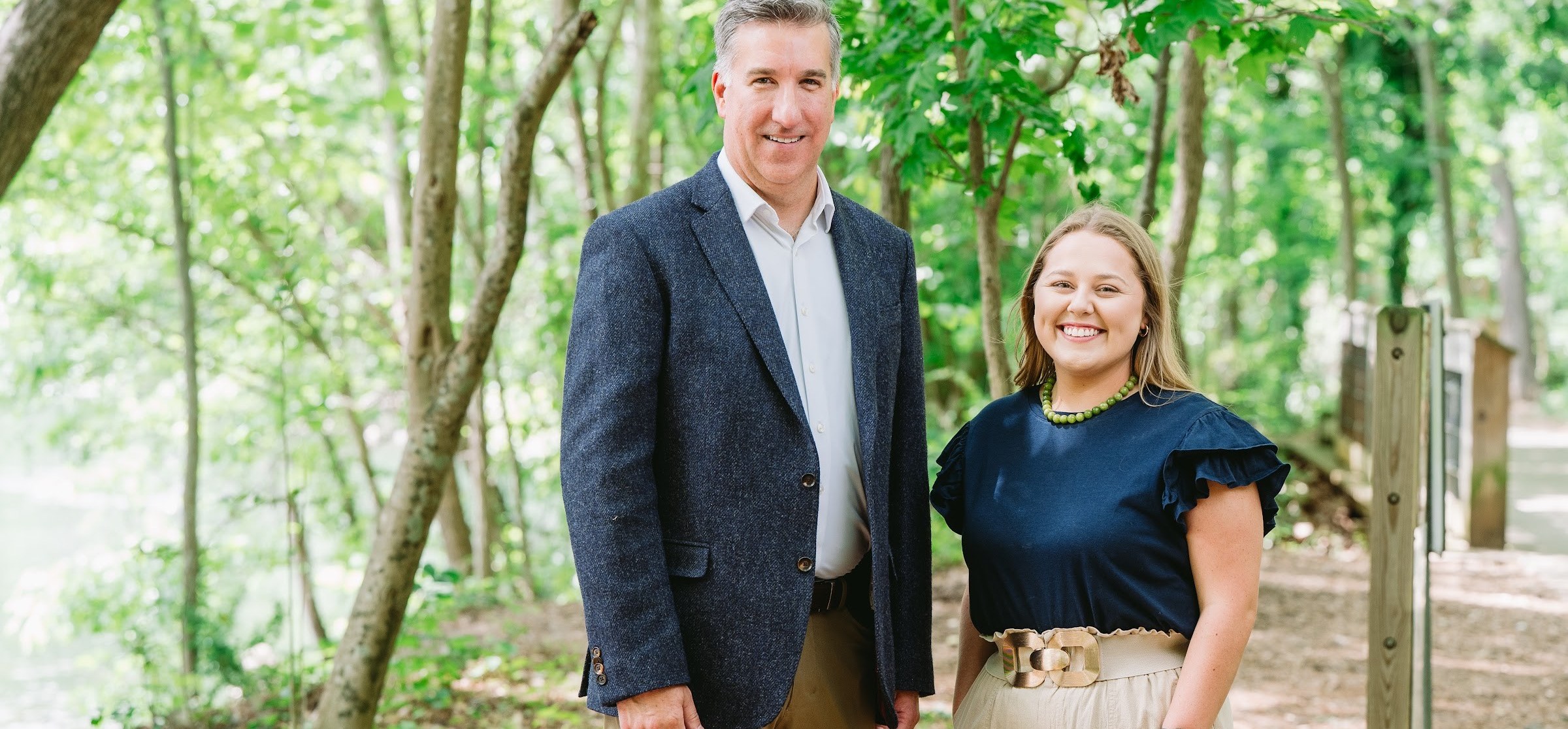 David Felder meeting with Lindy Watford in the Cypress Bay Wealth office